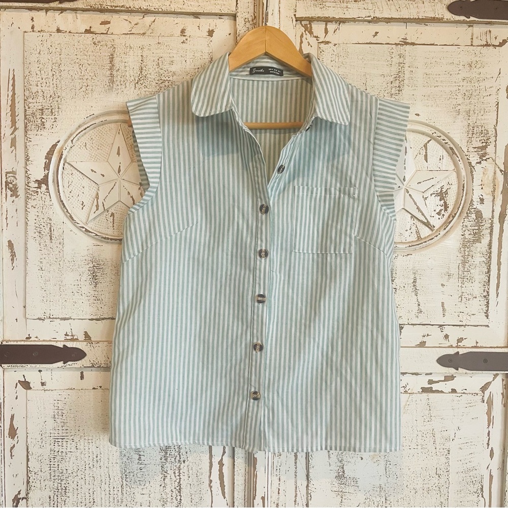 Green and White Striped Top - Picture 7 of 7